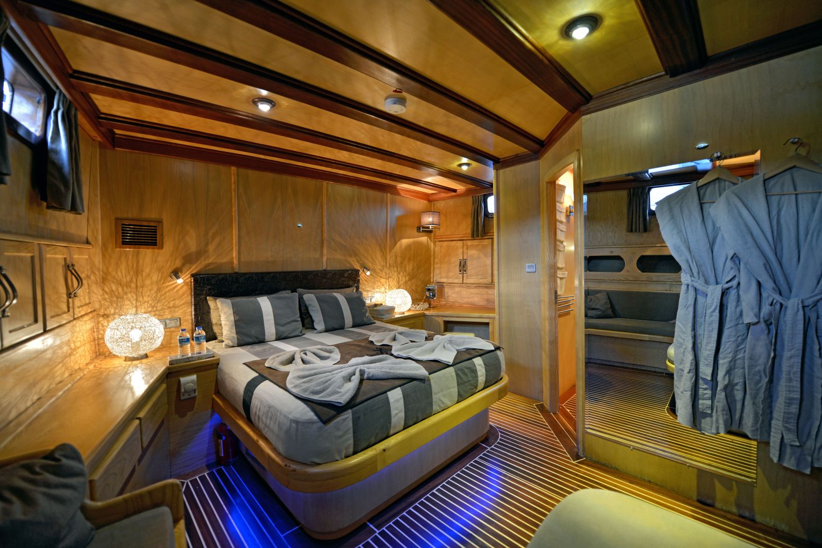 A cabin on board Derin Deniz 