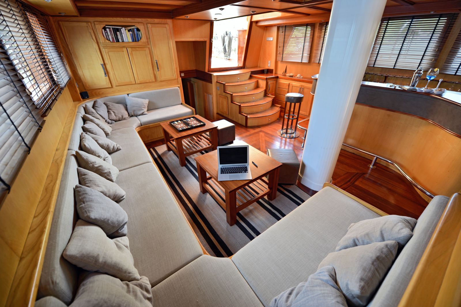 Plentiful seating on board Derin Deniz