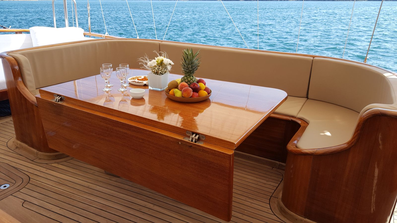 Outdoor dining area on board the Dolce Vita gulet in Croatia