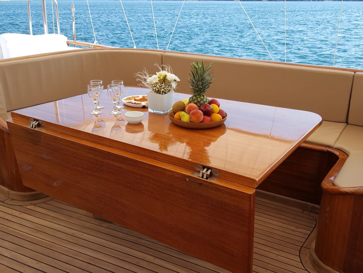 Outdoor dining area on board the Dolce Vita gulet in Croatia