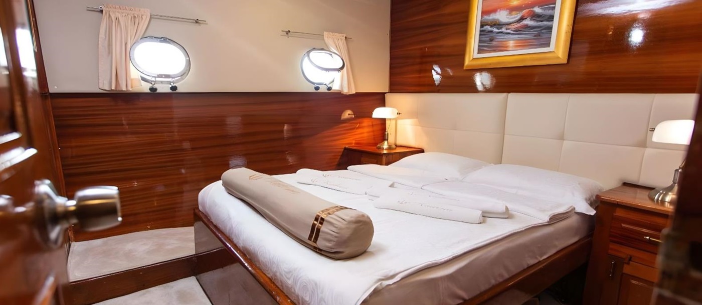 Double bed cabin onboard Gulet Kadena in Croatia