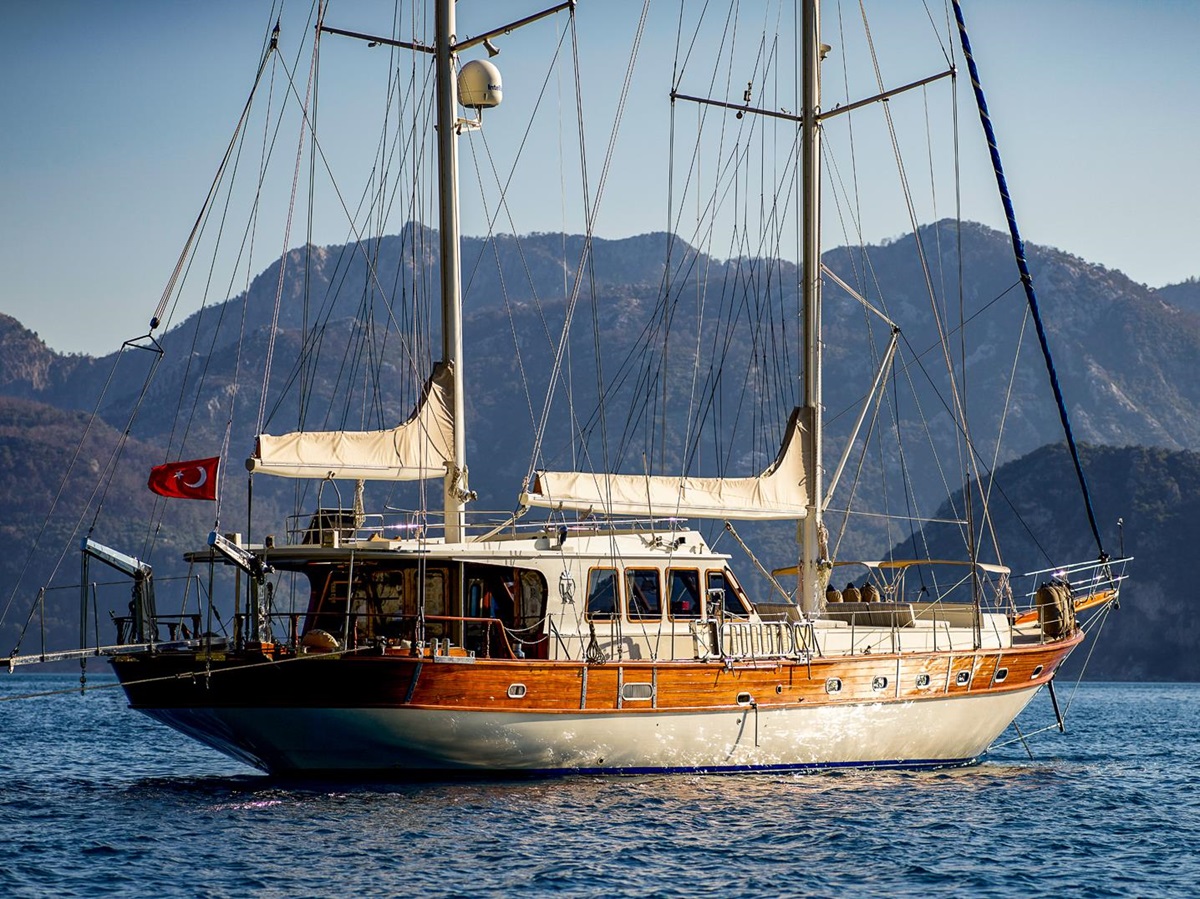 Exterior view of the Kaftan luxury gulet in Turkey