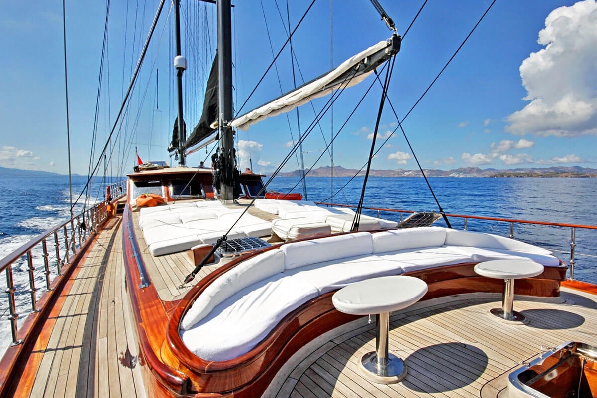 Deck onboard Kaya Guneri Plus in Turkey