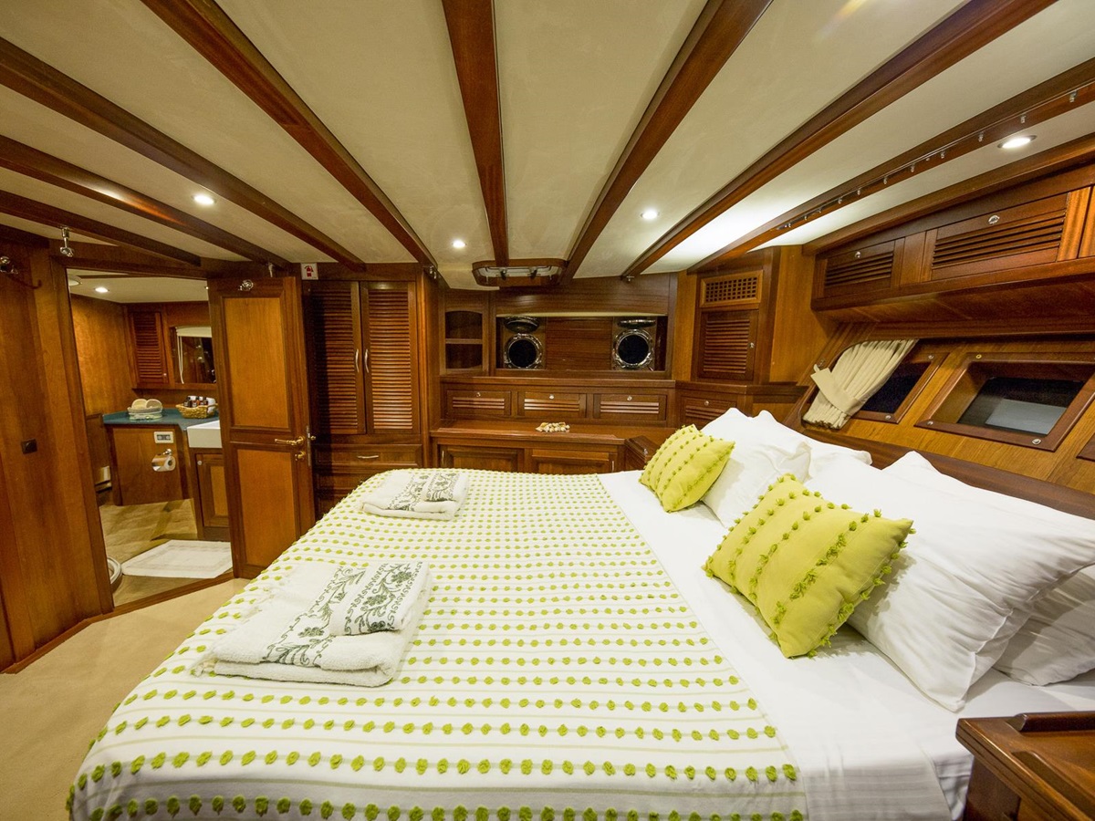 Main cabin onboard the Lady Freya luxury gulet in Turkey