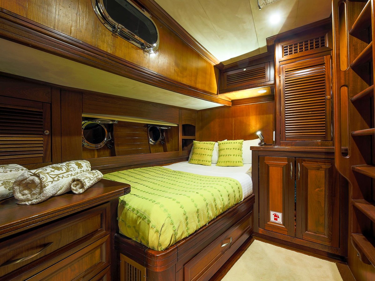 Port cabin onboard the Lady Freya luxury gulet in Turkey