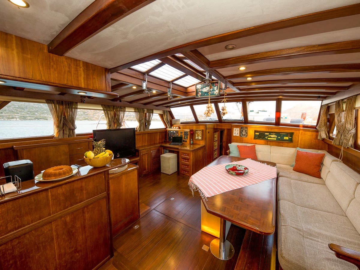 Saloon interior onboard the Lady Freya luxury gulet in Turkey