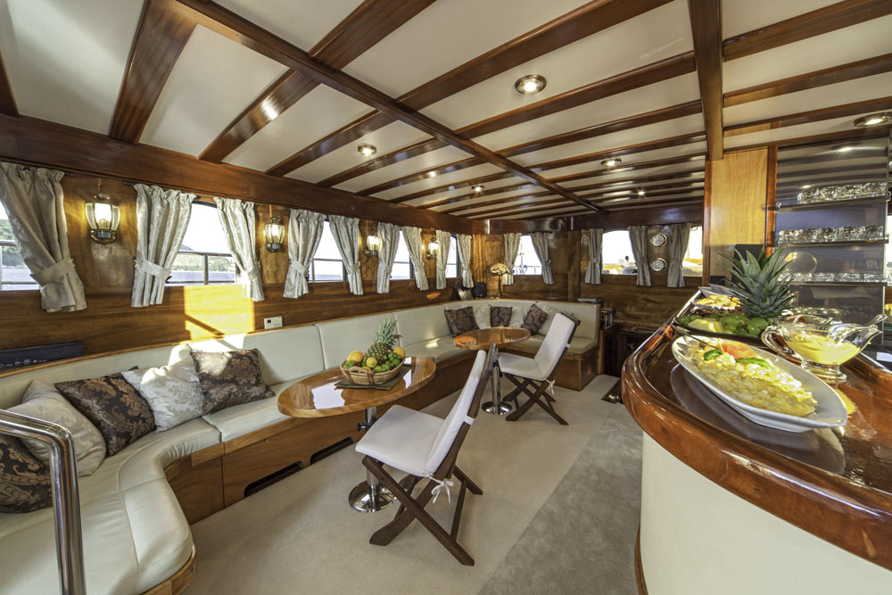 Comfortable salon of the Libra gulet in Croatia