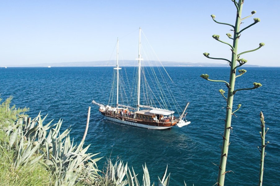 The Libra gulet sailing around Croatia's islands