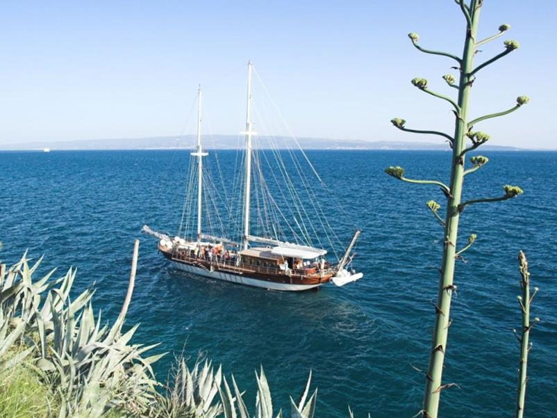 The Libra gulet sailing around Croatia's islands