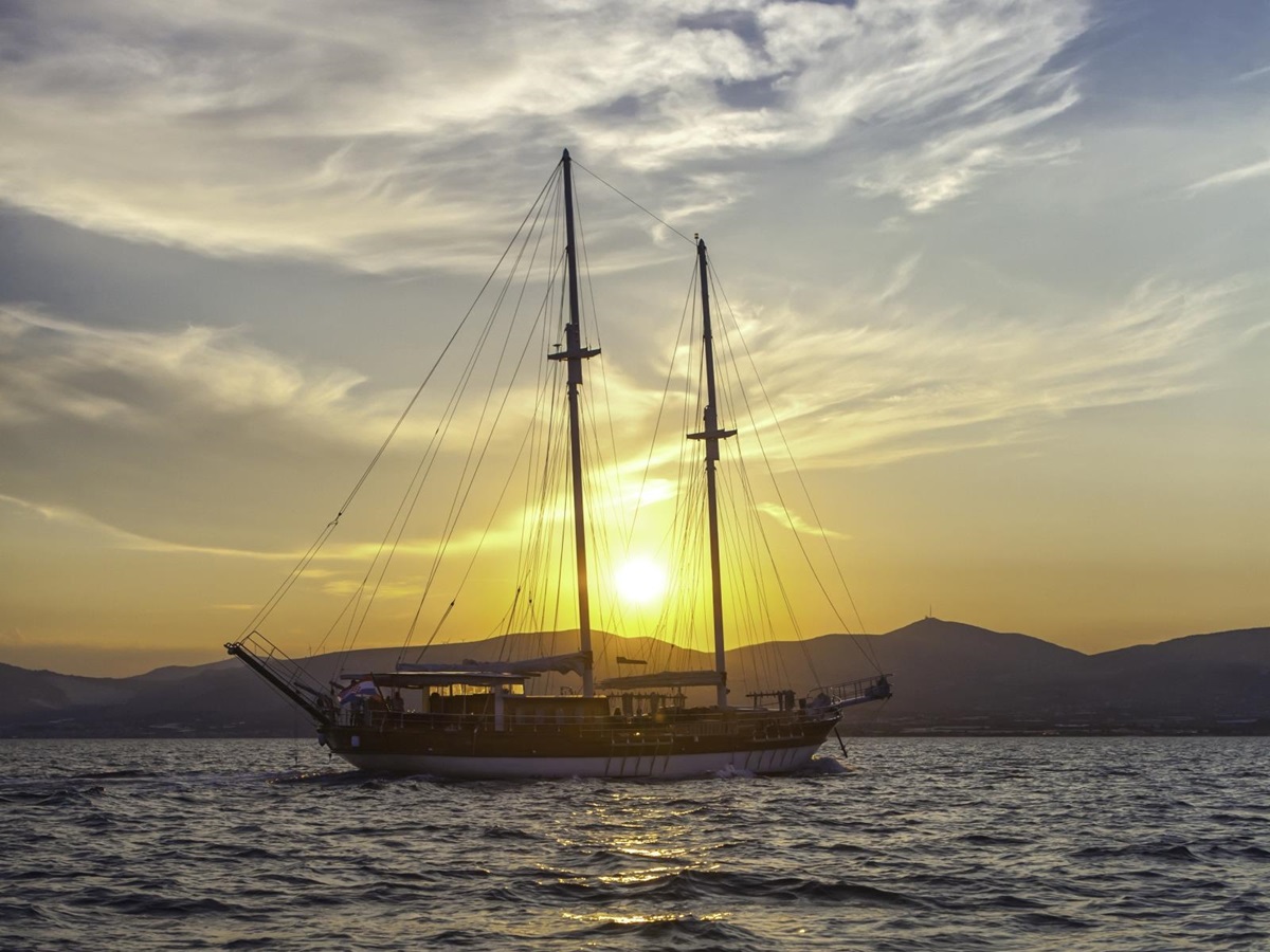 the luxury gulet Libra at sunset, sailing along the Croatian coast