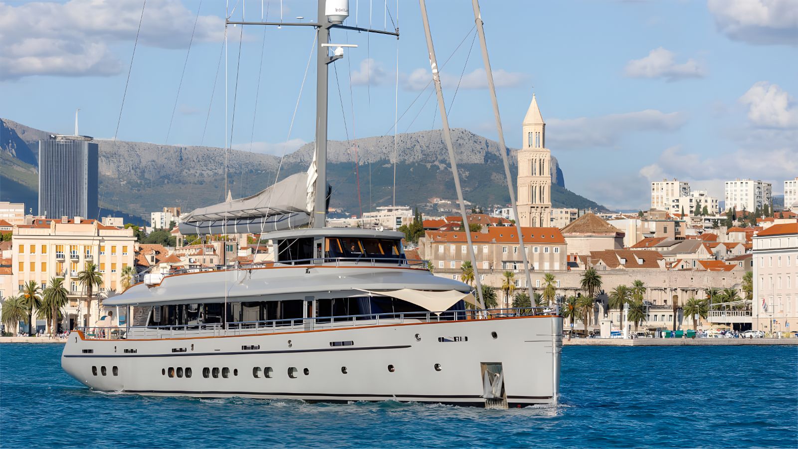 Exterior view of the Life is Good gulet in Croatia