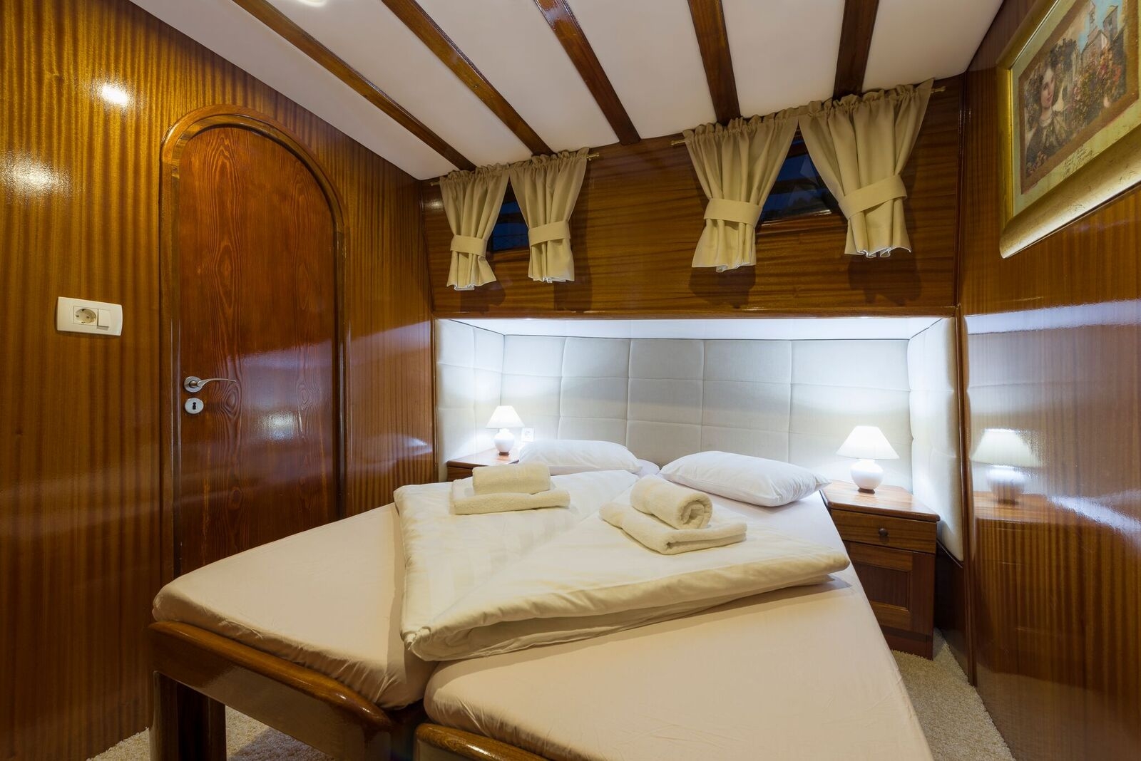 One of the guest cabins on board the gulet Linda in Croatia