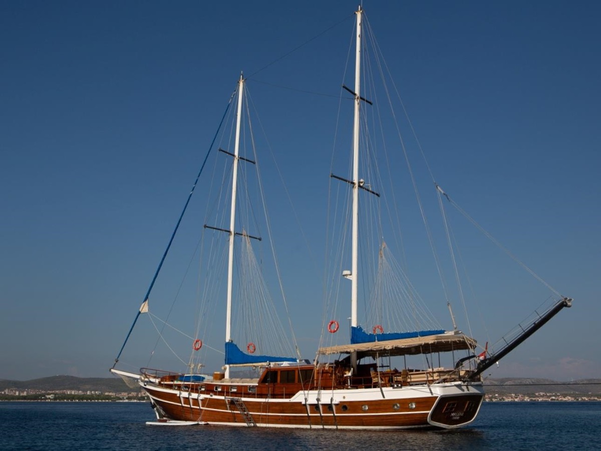 Luxury gulet Malena sailing along the Croatian coast