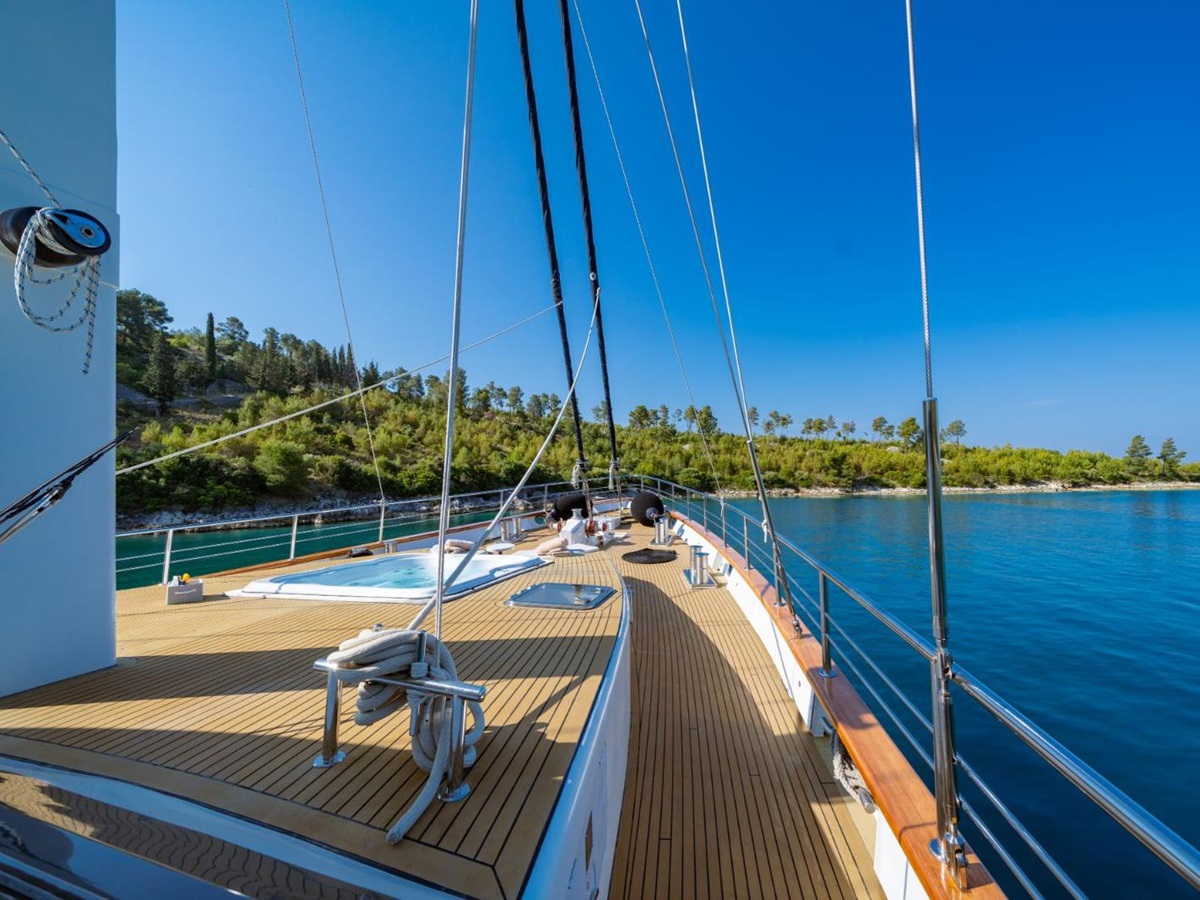 Front forward deck onboard the Navilux gulet in Croatia