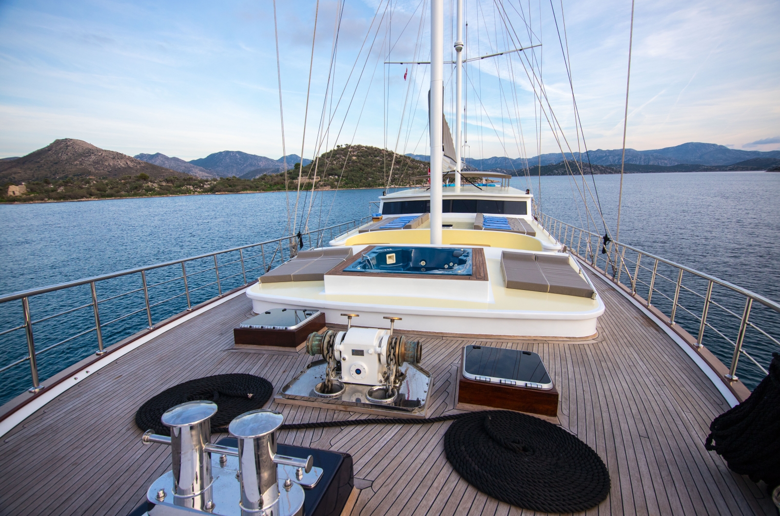 Deck of luxury gulet Nevra Queen with sunloungers and jacuzzi