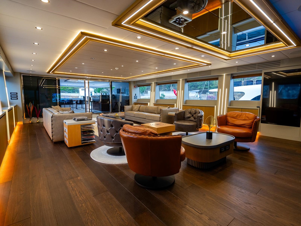 Saloon lounge onboard the North Wind yacht in Turkey