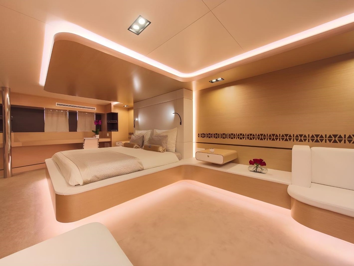 Double cabin onboard the Omnia gulet in Croatia
