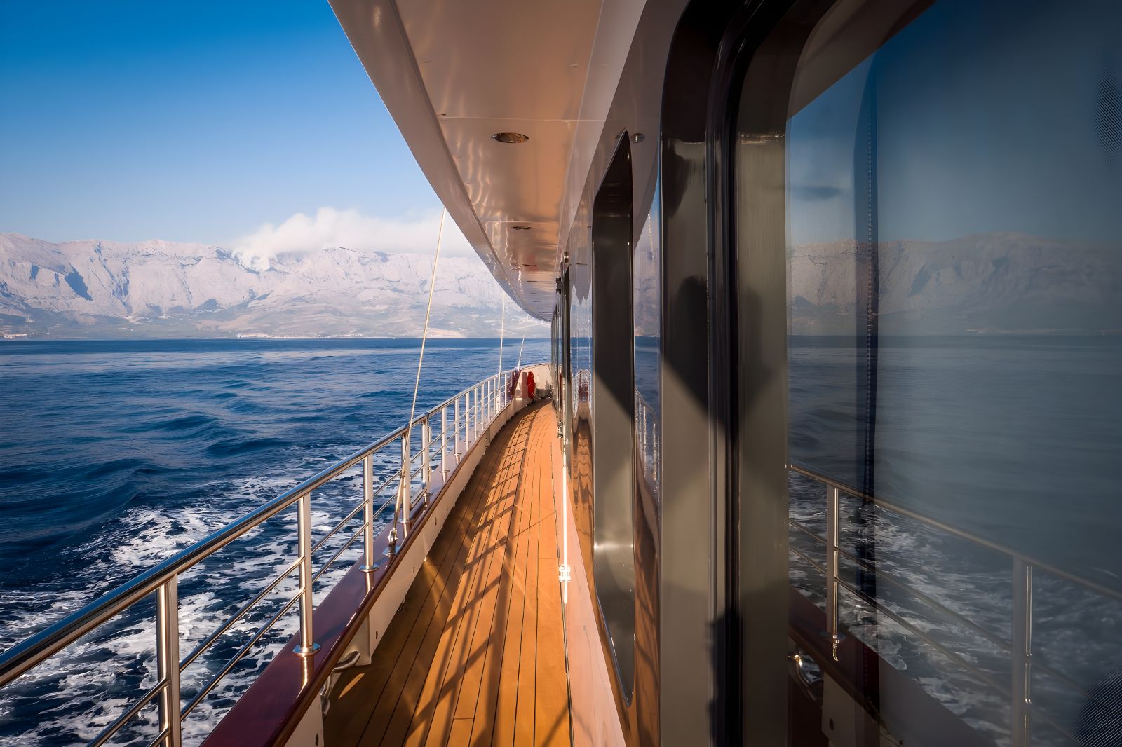 Side view of the Omnia gulet in Croatia