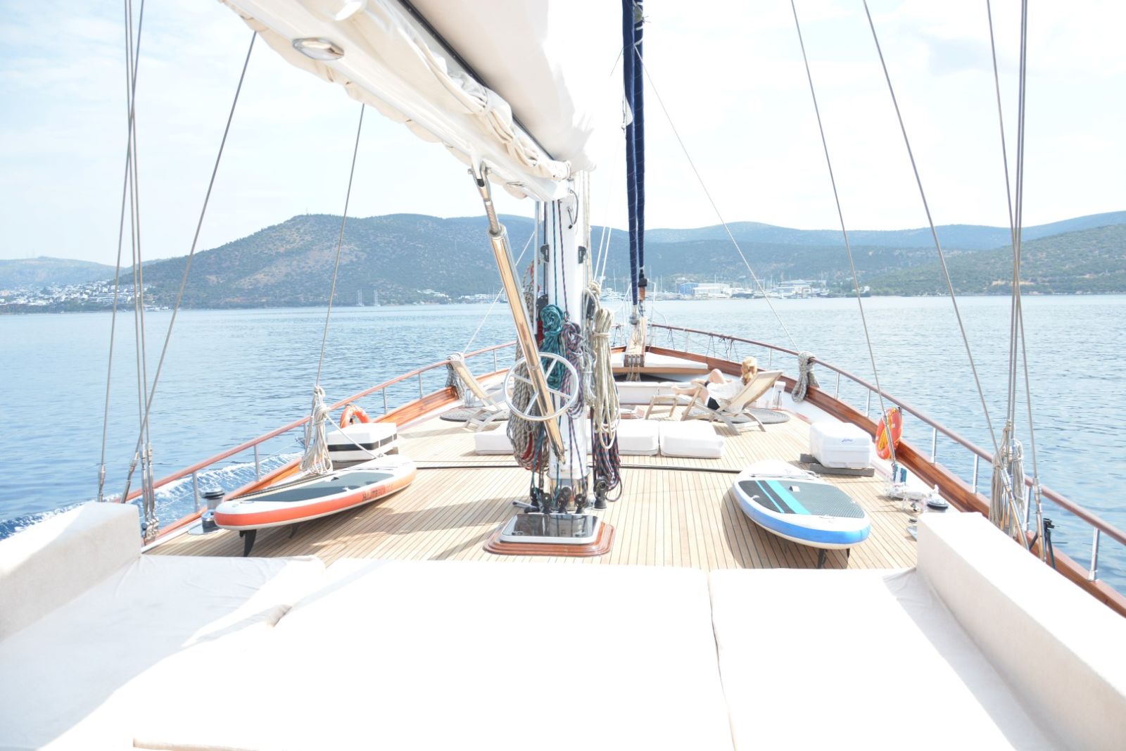 The sunbathing deck on board Papa Joe