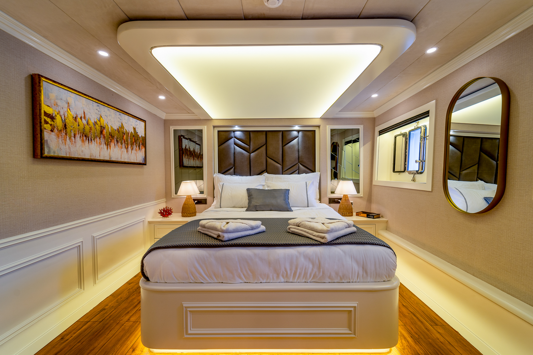 Double cabin onboard the Queen of Makri luxury motor sailer in Turkey