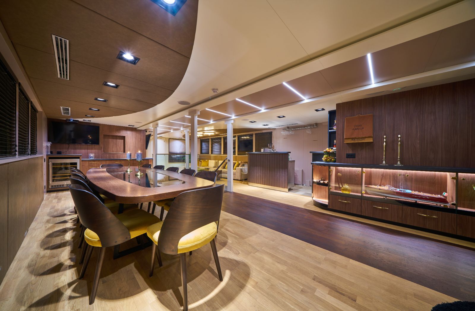 Indoor dining table onboard the Rara Avis gulet in Croatia