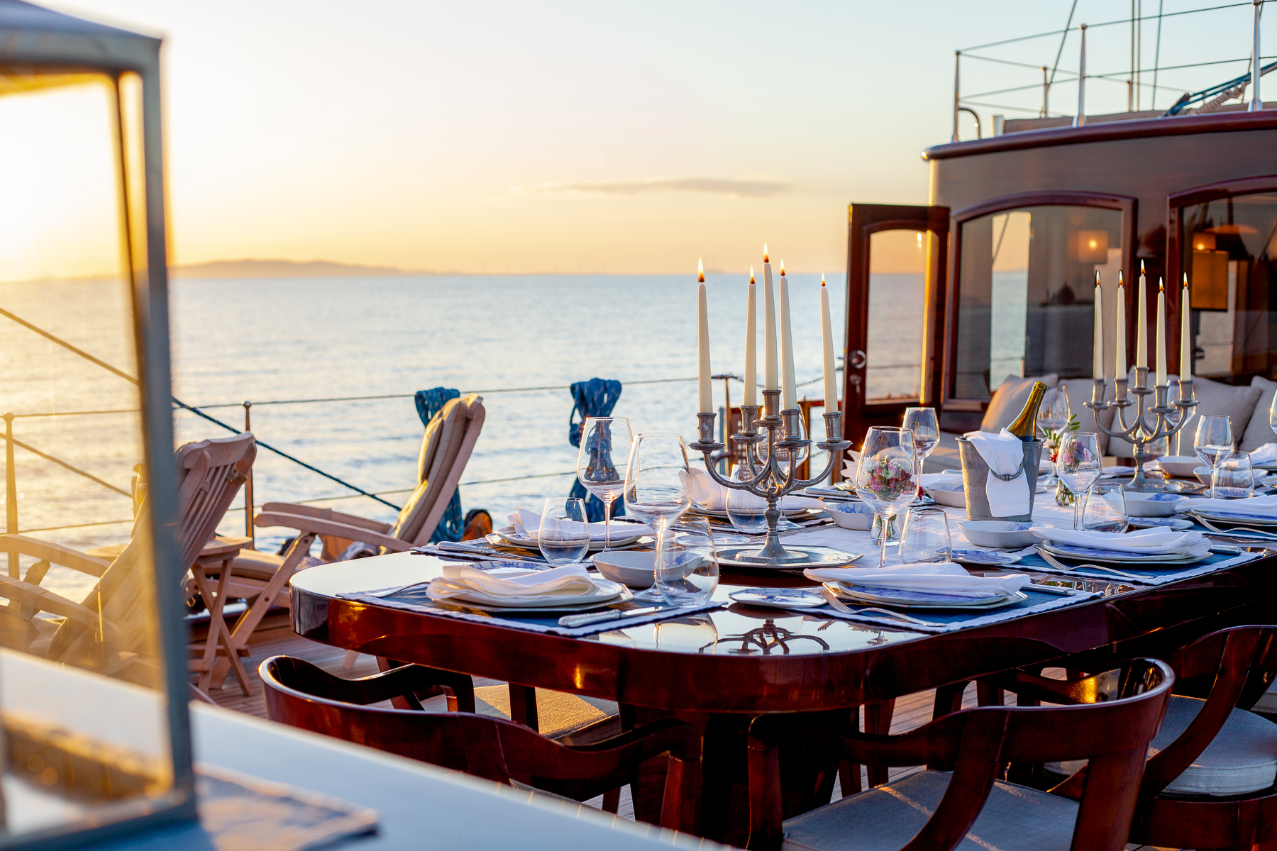Alfresco dining onboard the Satori luxury sailing yacht in Italy