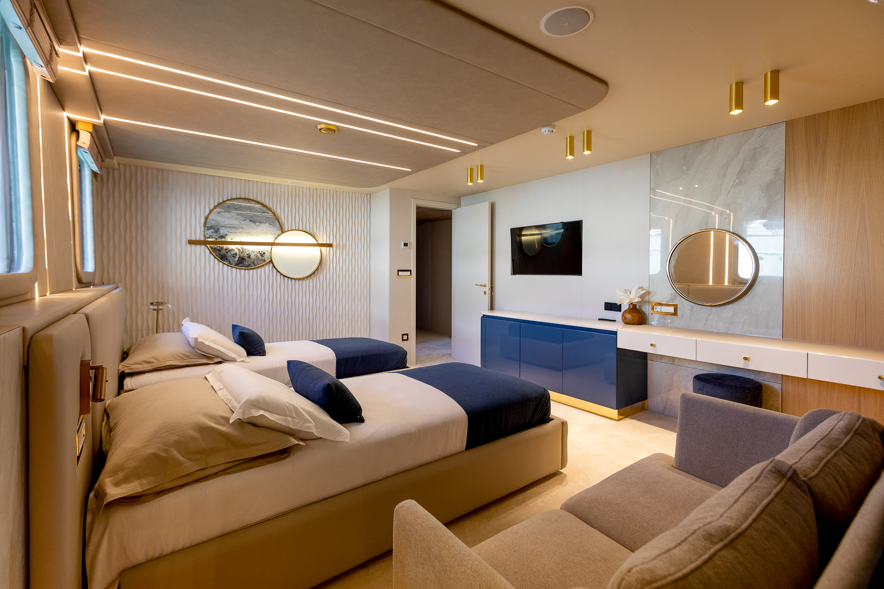 Twin cabin onboard the Scorpios luxury motor sailer in Croatia