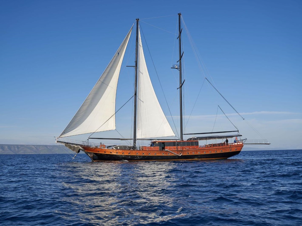 Exterior view of Stella Maris gulet at sea in Croatia