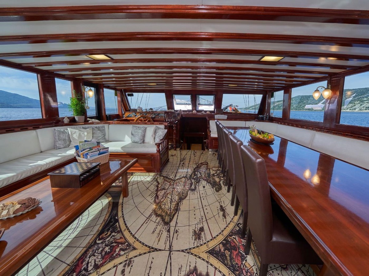 Lounge onboard the Stella Maris gulet in Croatia